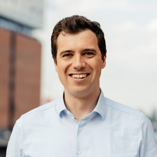 Florian Wessling, Strategie und Entwicklung